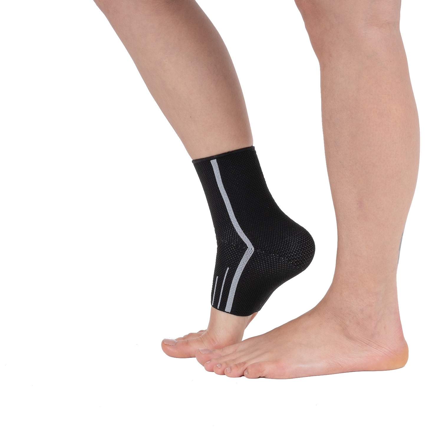 Sportive Woven Elastic Ankle Support | Wingmed Orthopedic Equipments